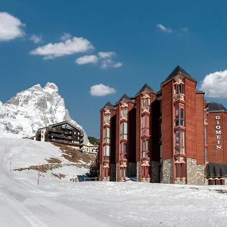 Hellochalet- The Cervino - Ski-in Ski-out Breuil-Cervinia